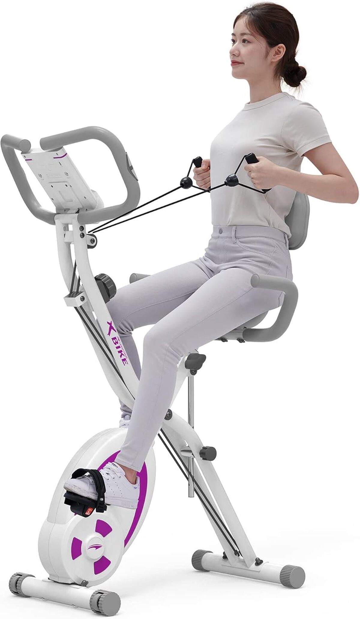 Test : vélo stationnaire pliable LeikeFitness 2280 avec bandes de résistance