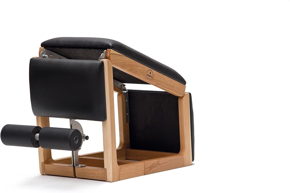 Test du banc TriaTrainer 3 en 1 NOHrD : merisier et cuir noir