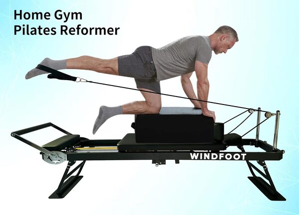 Machine de réformateur de Pilates avec ressorts et cordons pour entraînement à domicile, équipement de Pilates pliable avec planche à sauter pour tous les niveaux