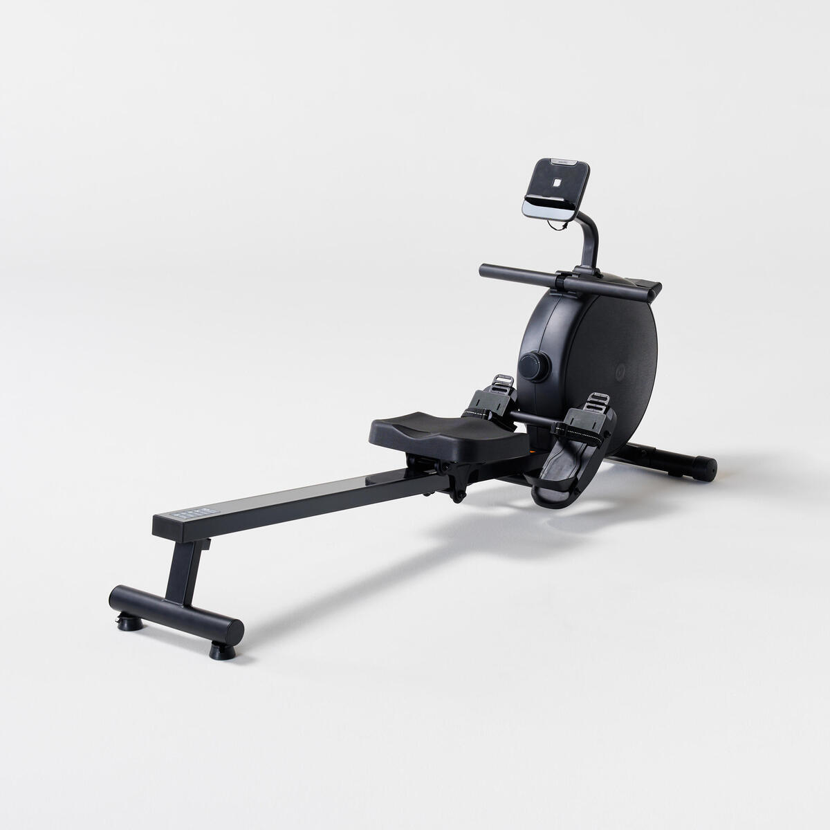 Test du rameur connecté Decathlon Initial Rower 100 noir